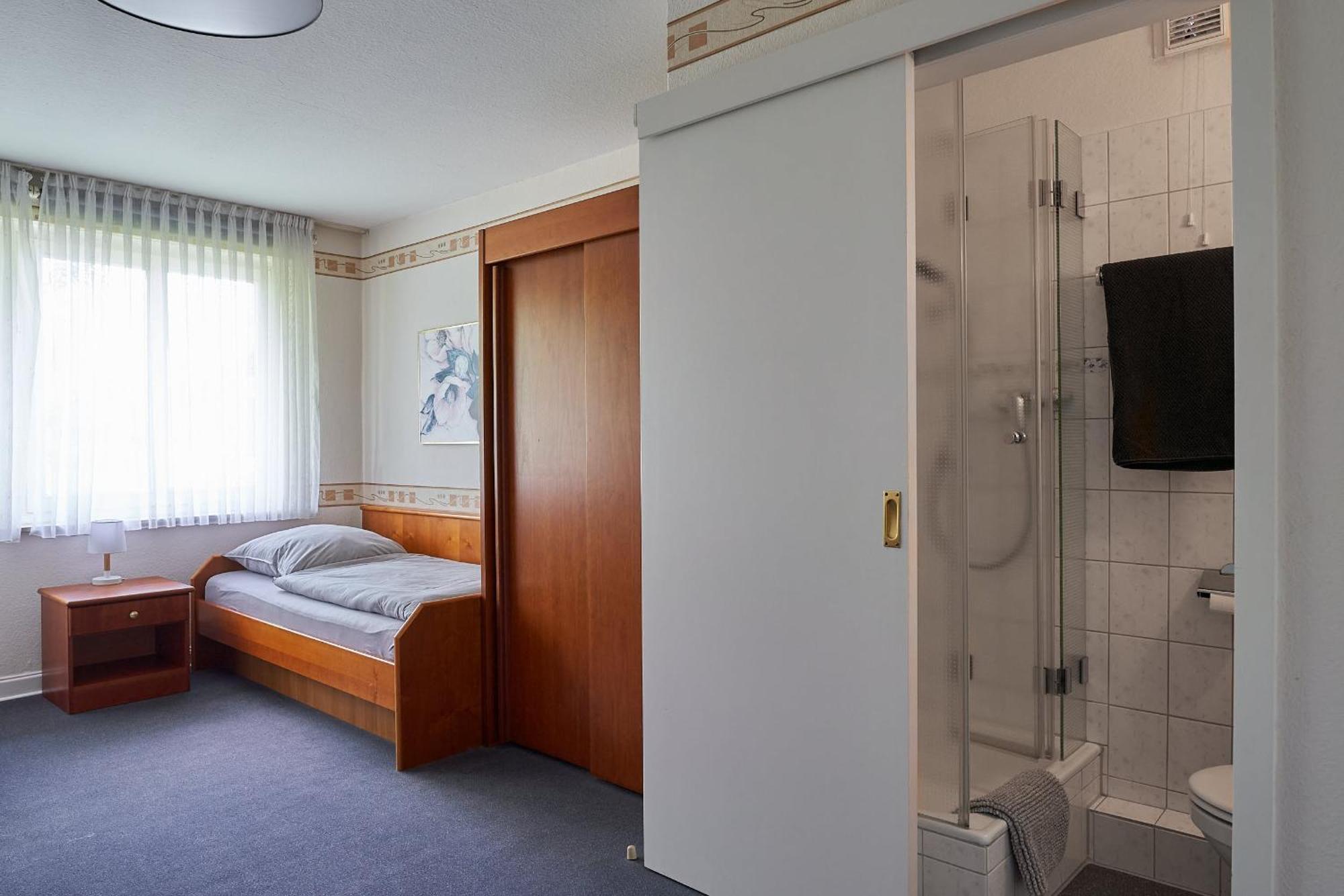 Pension Am Sueltebrunnen Bad Oeynhausen Luaran gambar