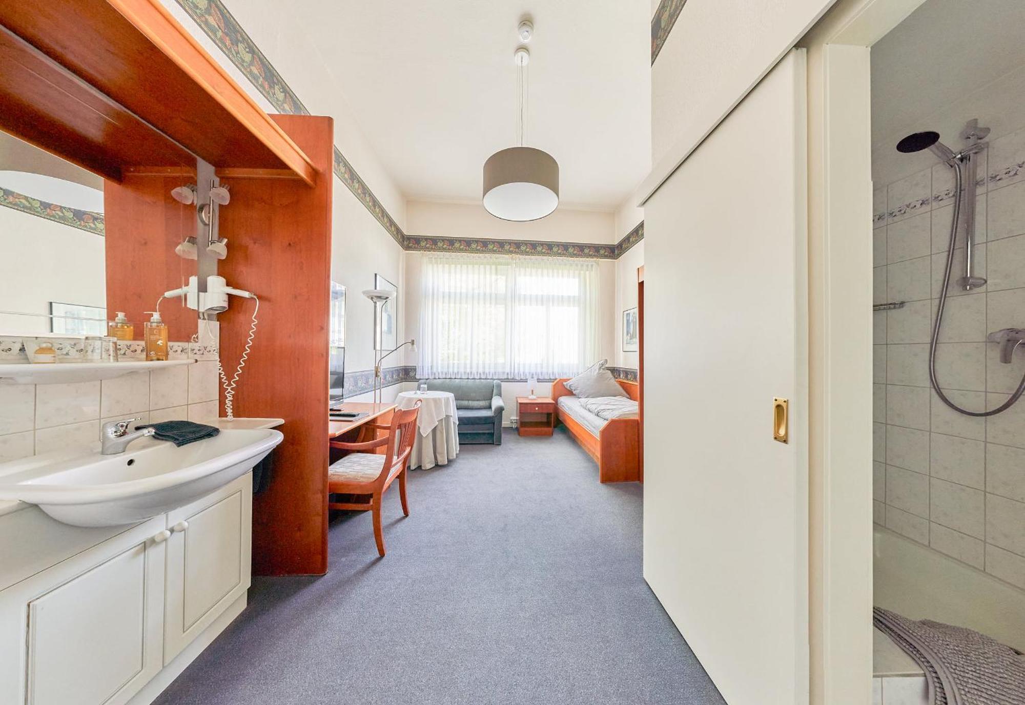 Pension Am Sueltebrunnen Bad Oeynhausen Luaran gambar